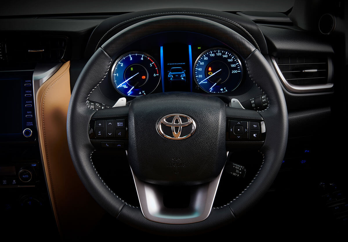 fortuner interior